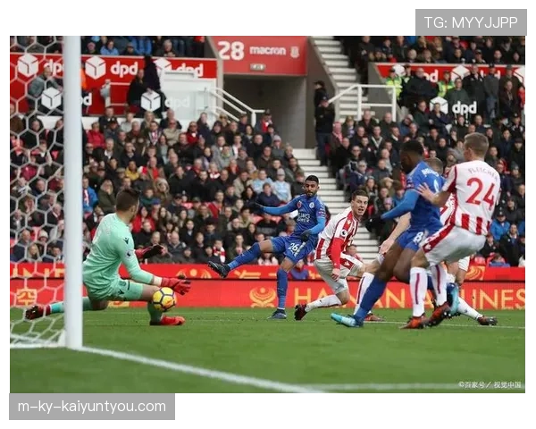 曼联进攻组织混乱问题影响球队稳定性，关键战能力受到检验